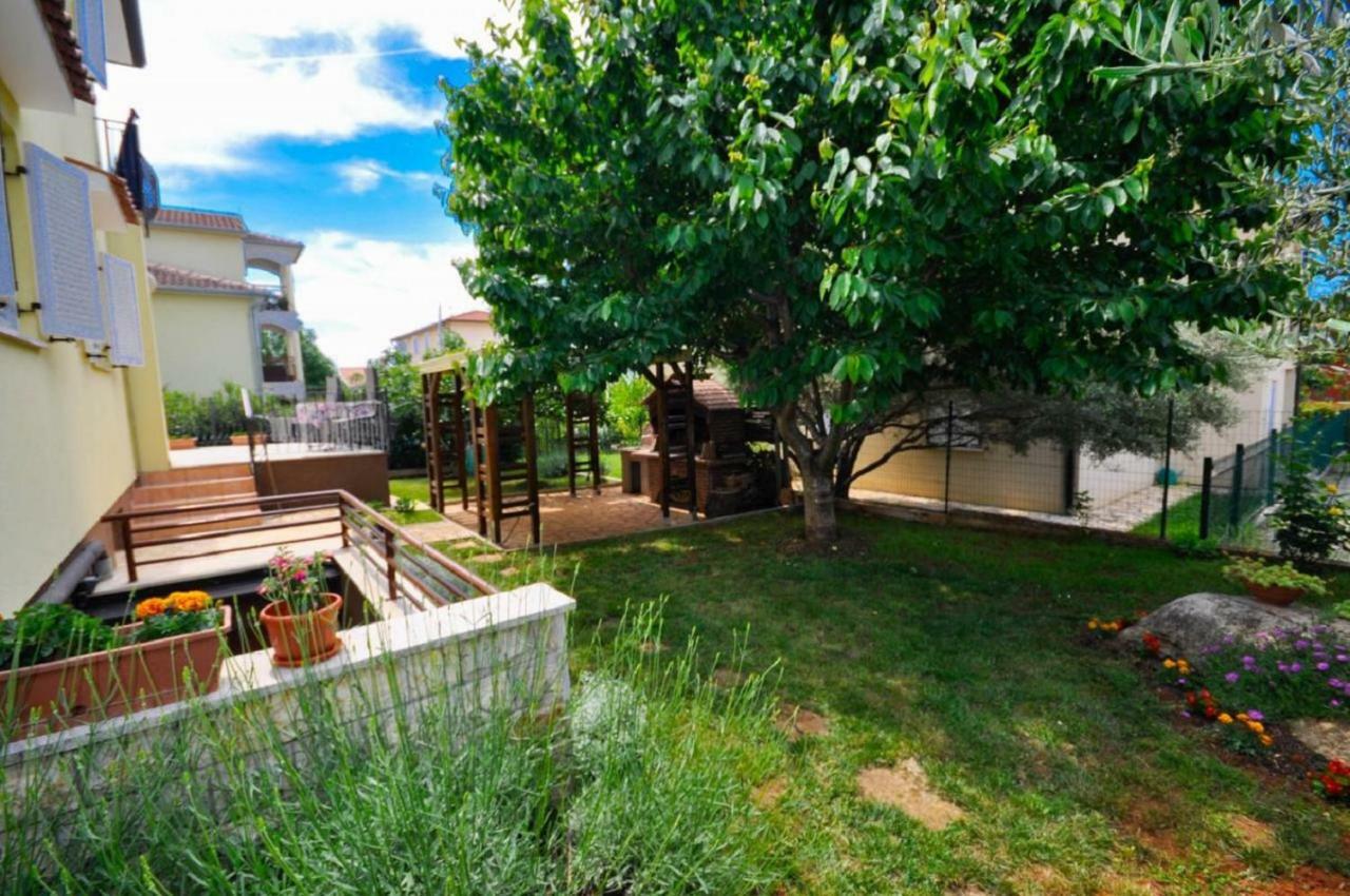 Ana M Apartments Novigrad Istria Extérieur photo