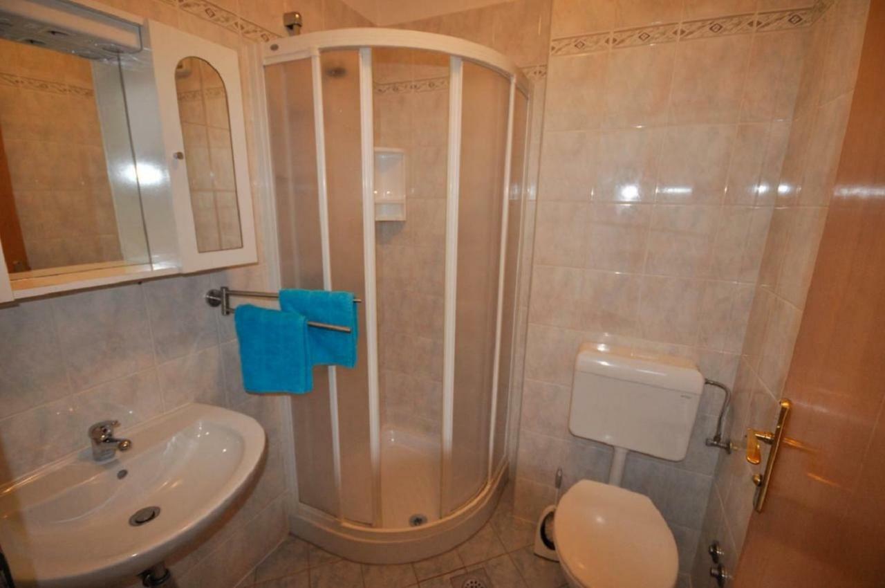 Ana M Apartments Novigrad Istria Extérieur photo
