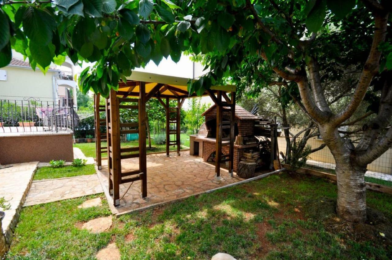 Ana M Apartments Novigrad Istria Extérieur photo