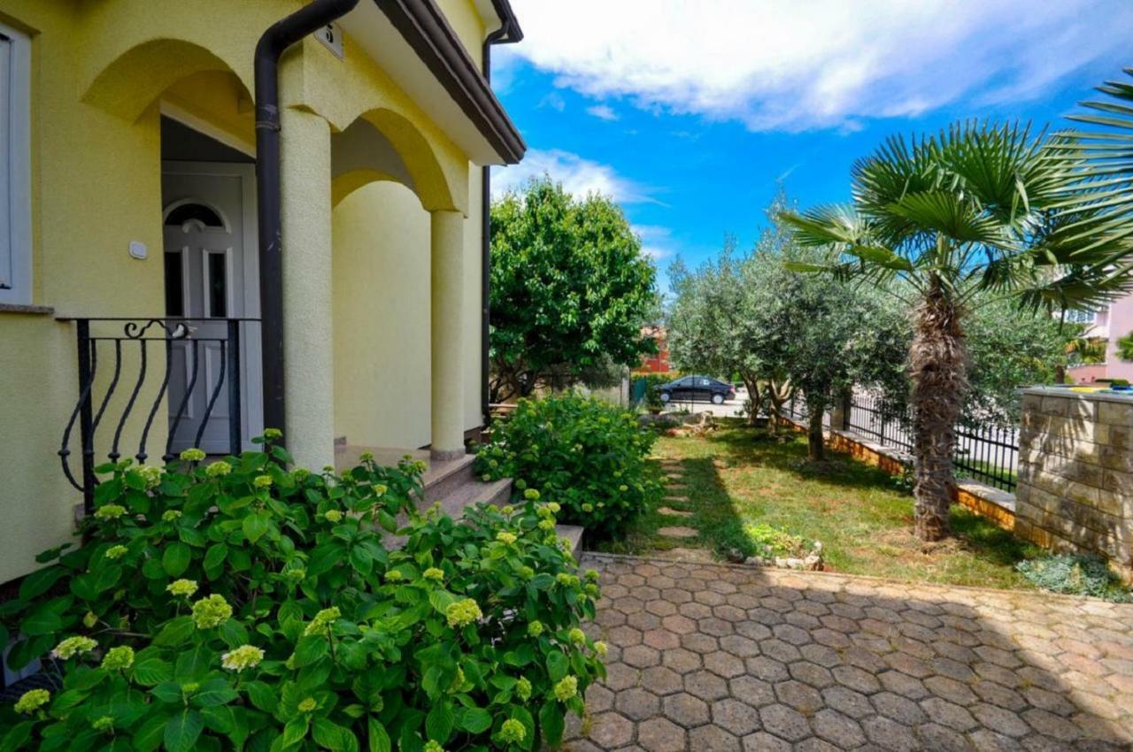 Ana M Apartments Novigrad Istria Extérieur photo