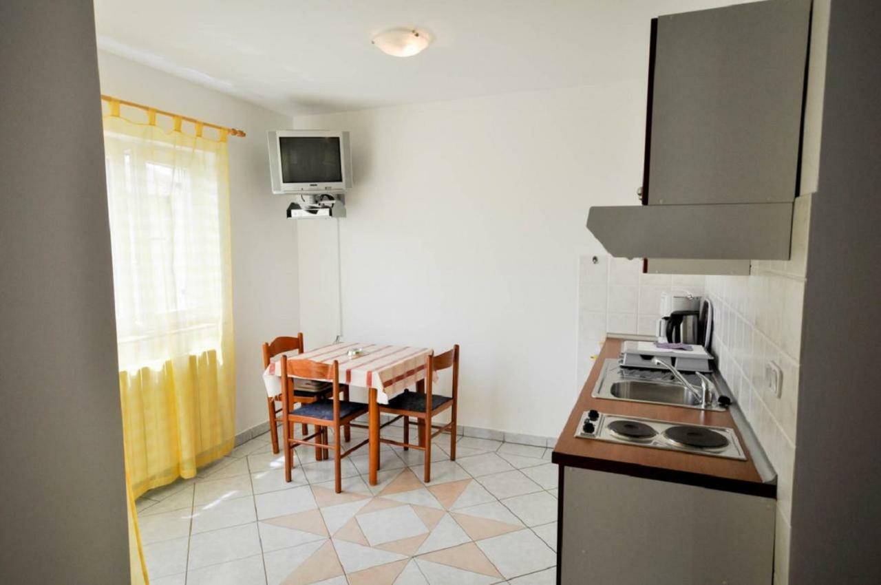 Ana M Apartments Novigrad Istria Extérieur photo