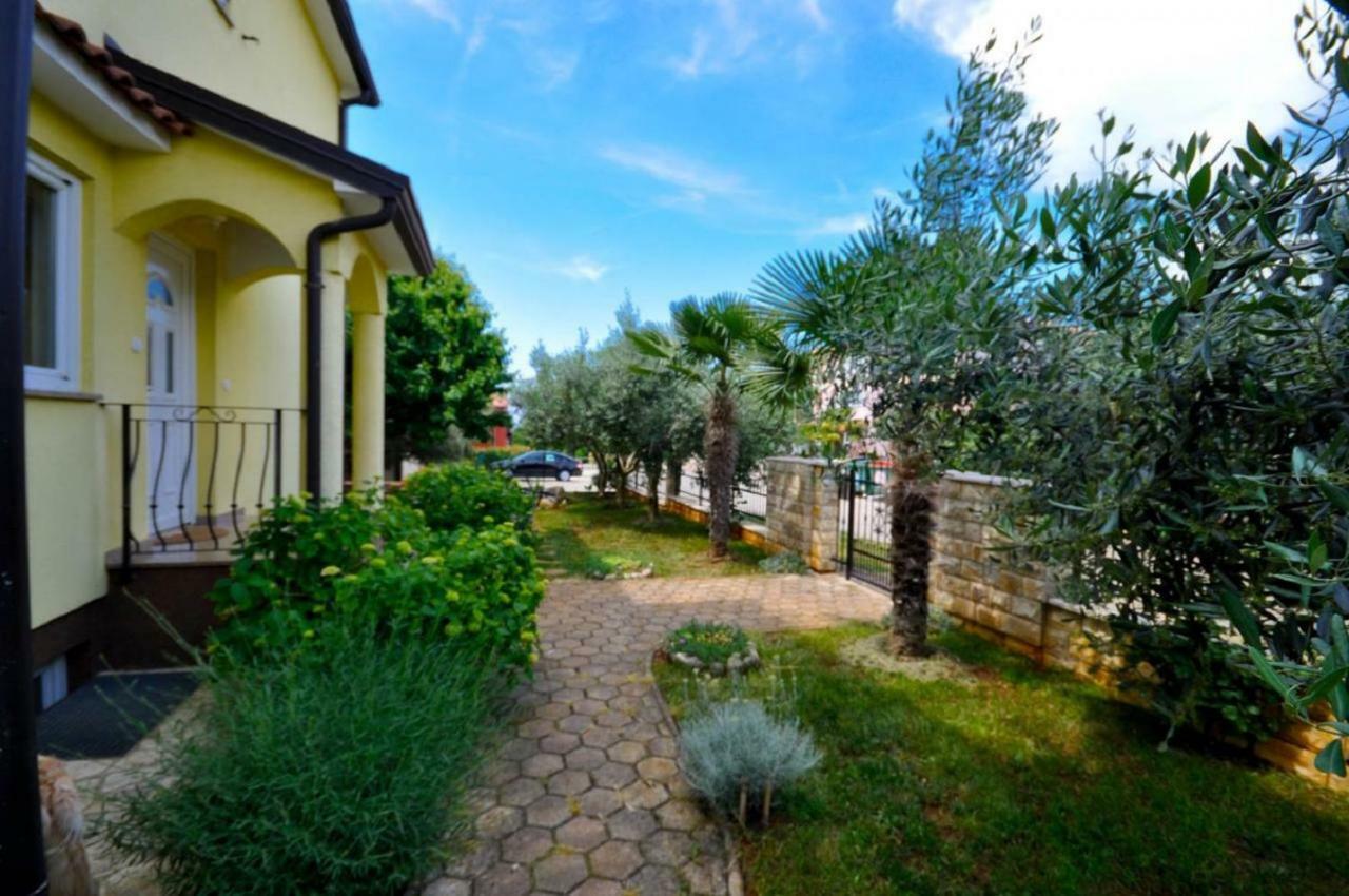 Ana M Apartments Novigrad Istria Extérieur photo